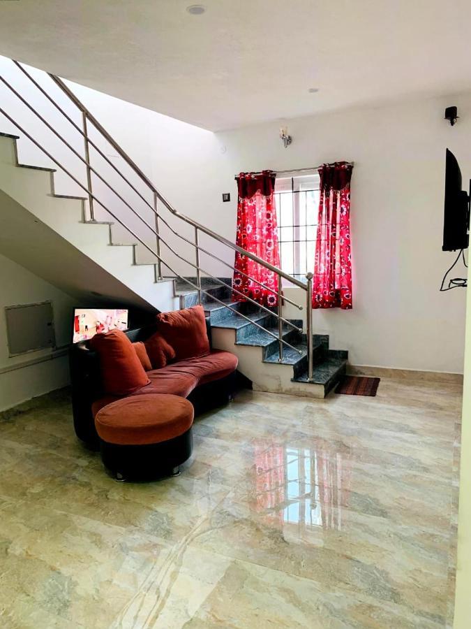 Kalyani Homestay Кодайканал Экстерьер фото