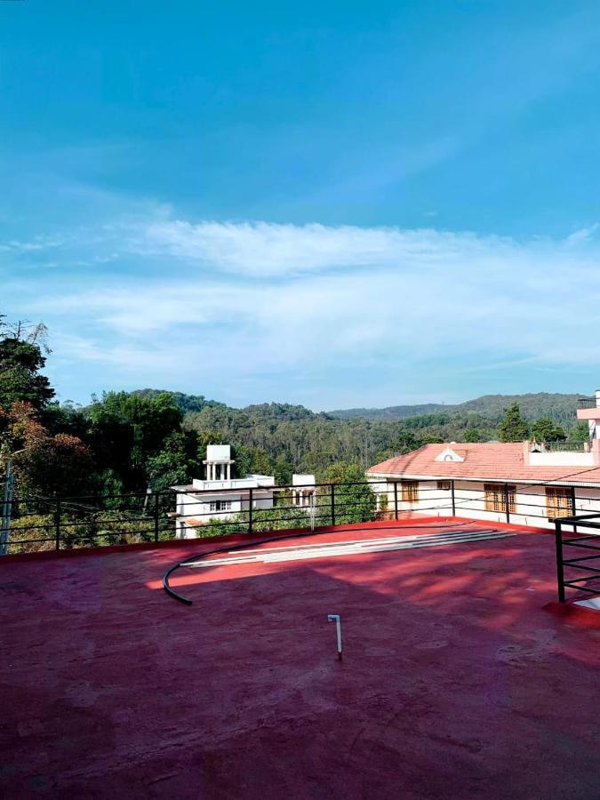 Kalyani Homestay Кодайканал Экстерьер фото